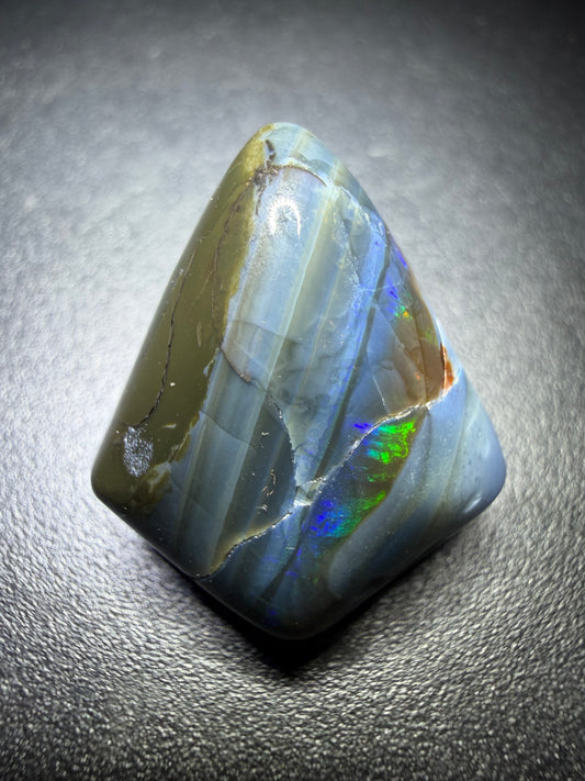 Saturn ice opal